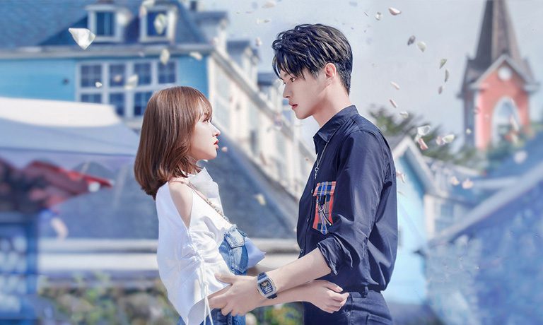 Top 10 Chinese dramas that you must watch - Falling Into Your Smile (2021)